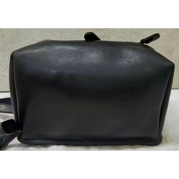 Coach 9791 Vintage Black Leather Daypack Rucksack 90's Backpack - Picture 7 of 9